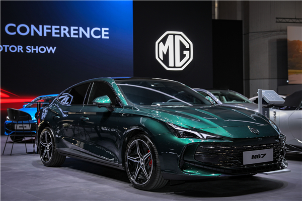 上汽智己L6、MG3 HEV“技術(shù)出?！?中國智造“綻放”2024日內(nèi)瓦車展