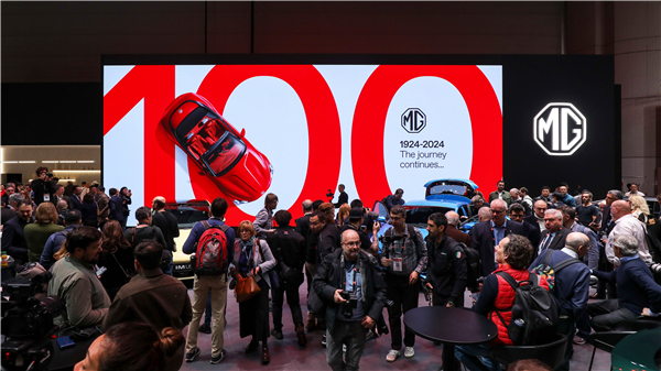 上汽智己L6、MG3 HEV“技術(shù)出?！?中國智造“綻放”2024日內(nèi)瓦車展