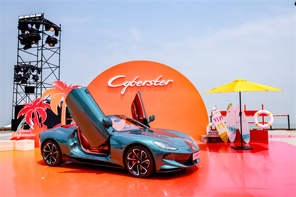 MG All in新能源，MG×OPPO智行車機(jī)互聯(lián)系統(tǒng)將首搭于全新MG4